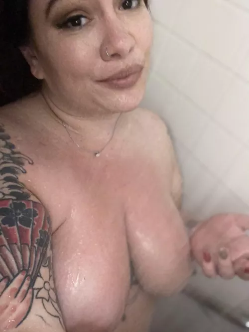 Hop in with me? by Cccuuunnntttsuela