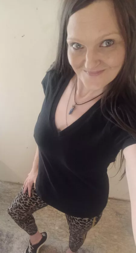 Hope everyone has great Tuesday!😉 by livelovli