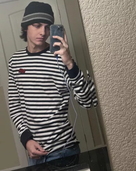 hope everyone is having a good day (: by newriley