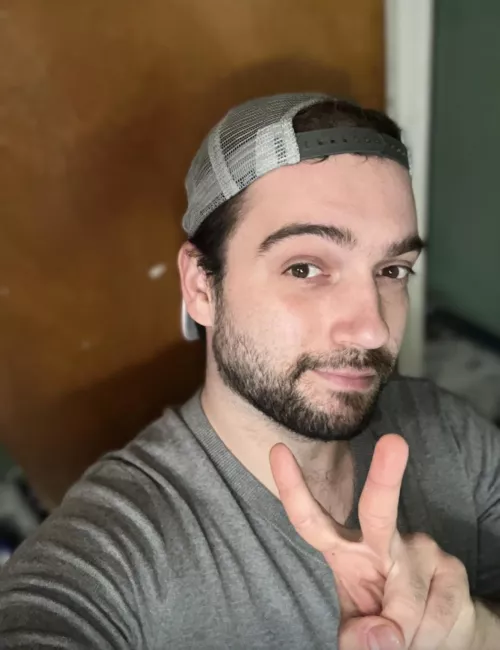 Hope everyone is having a good day! by Bork9349