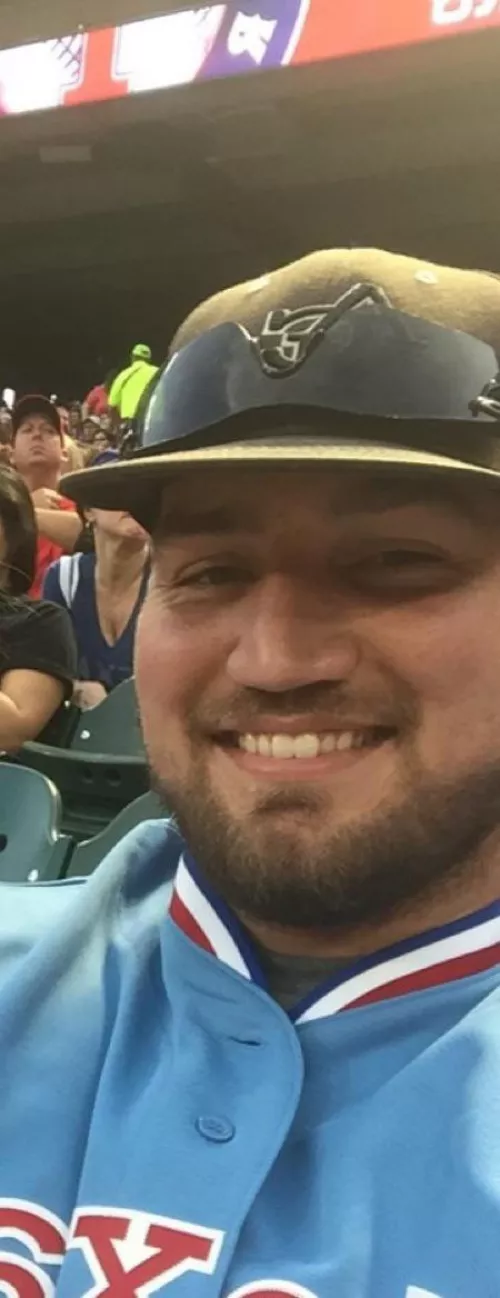 Hope everyone is having a good week! by hometown-dude