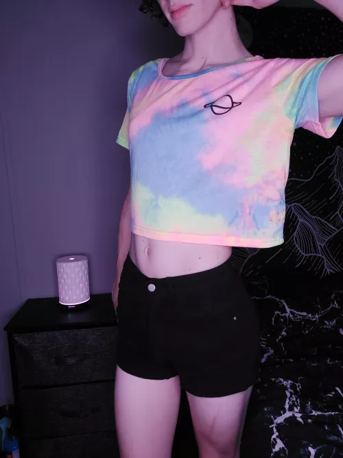 Hope everyone is having a great night 🌙 by CurlyShaggy