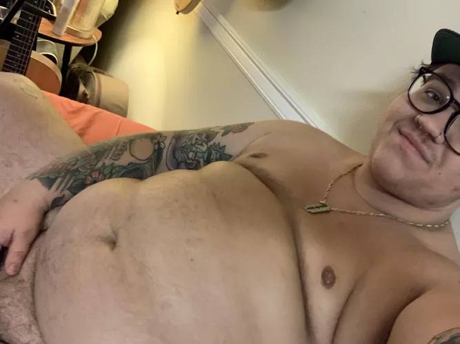 hope everyone’s having a nice evening :) (ftm) by jimishorny