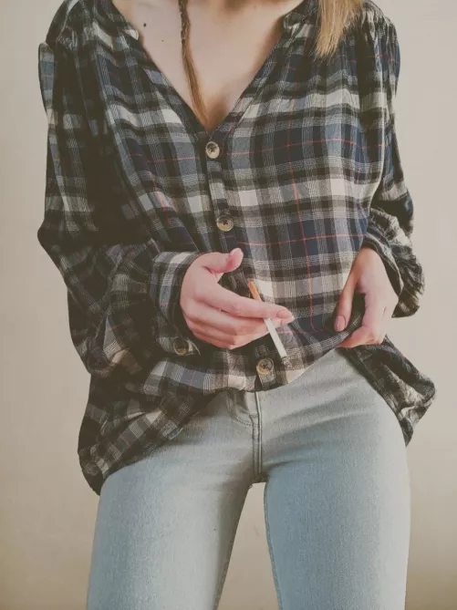 hope my mum won't catch me hehe by morningulla