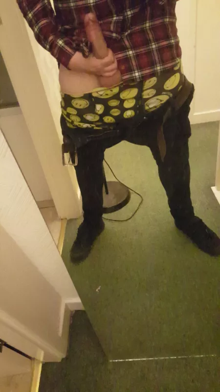 Hope my wife doesn't find out by bigwilly106