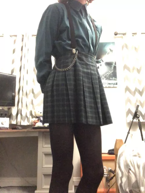 hope this subreddit is ok with enby goths >.< by ItsEthanJR