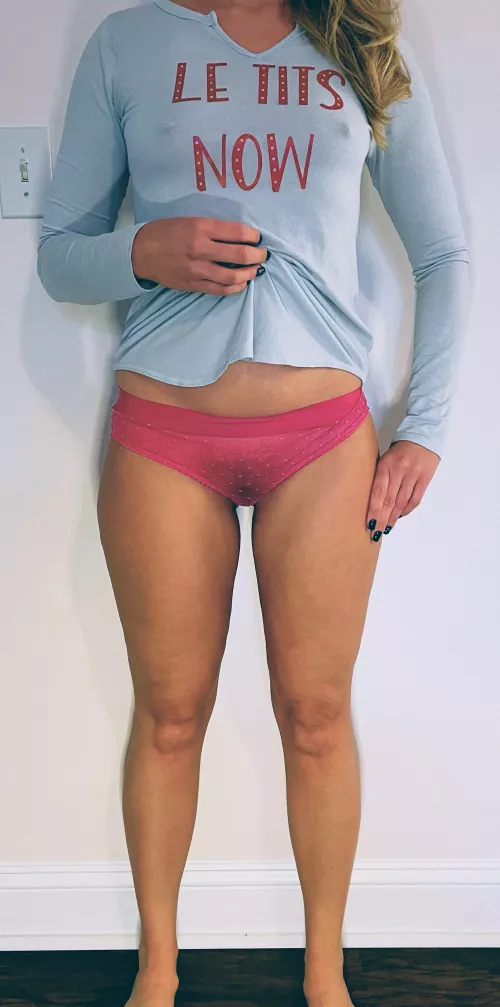 Hope to get you in the Christmas spirit! Let it snow! by HeatherHopeful