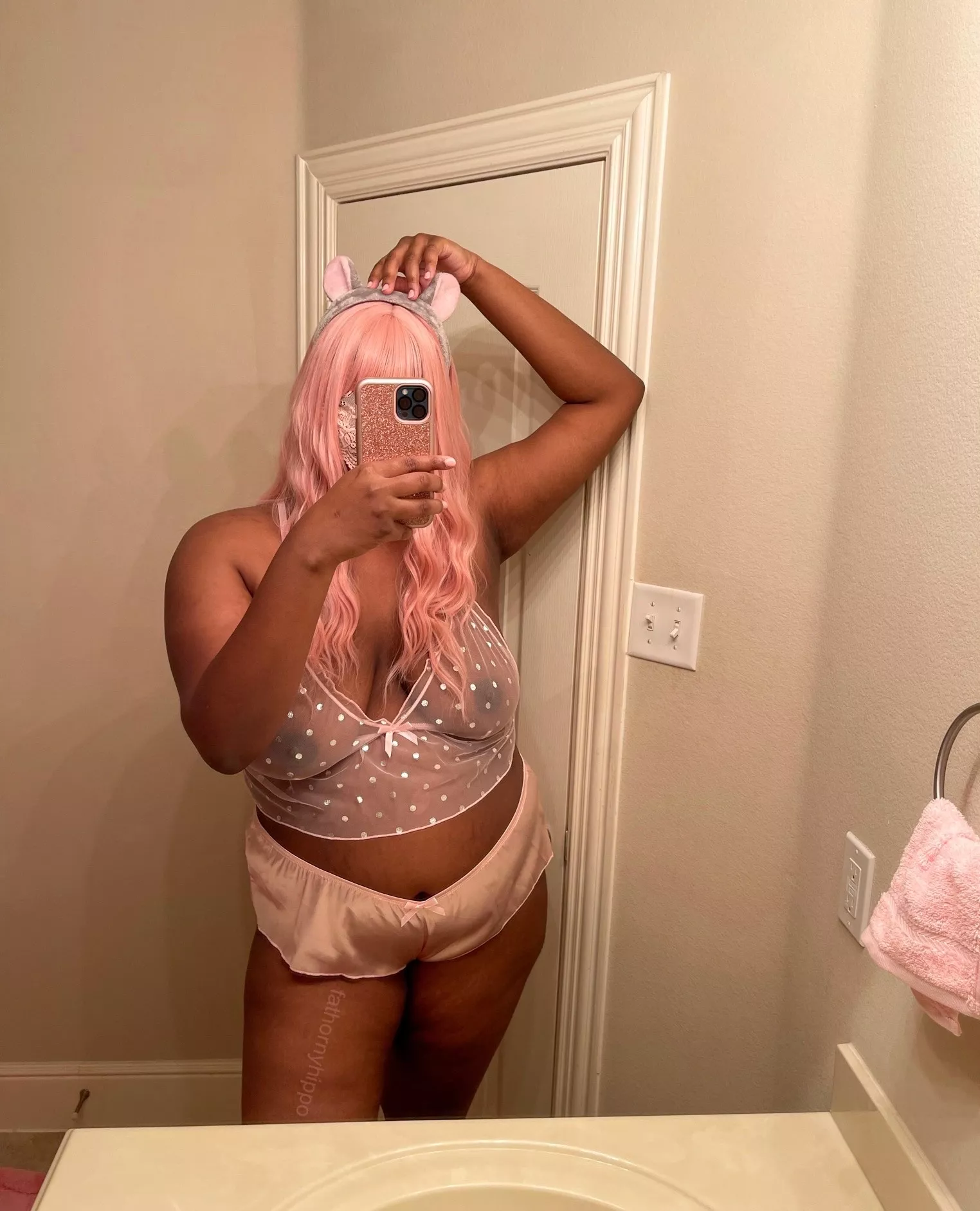 Hope ya like dark titties! ☺️ posted by fathornyhippo