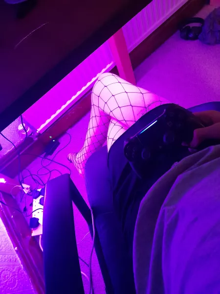 Hope you agree I'm a cute femboy gamer by _FemboyGaymer_
