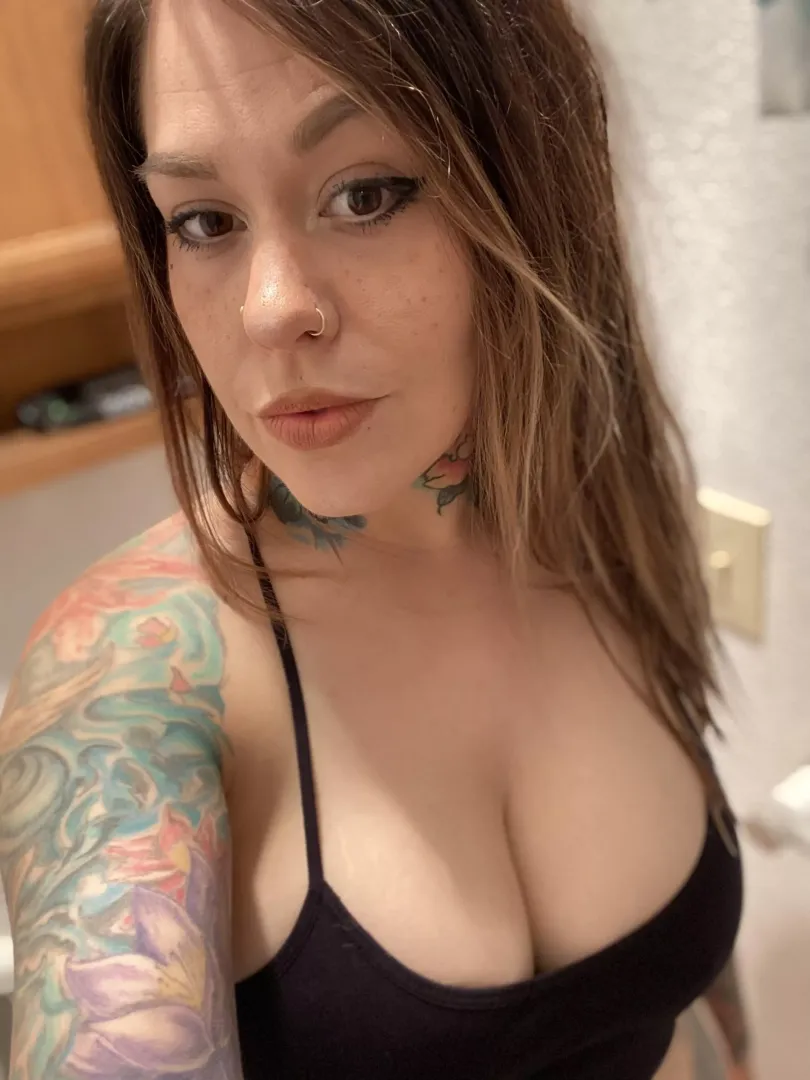 Hope you don’t mind a tattooed milf posted by Coconut-Silent