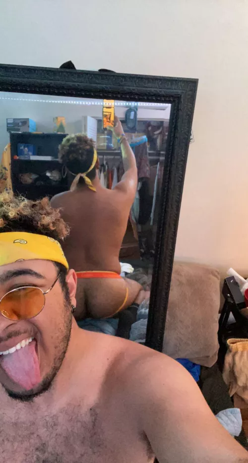 Hope you fellas can enjoy this (Also have a twitter for those interested 😌) by Ako670