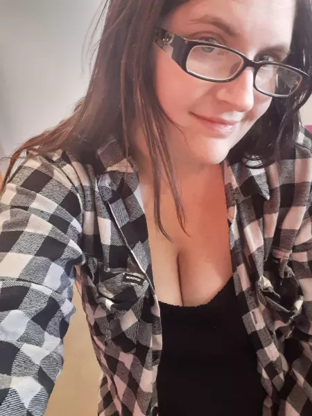 Hope you have a spectacular afternoon 😘 by mommasgotcurves