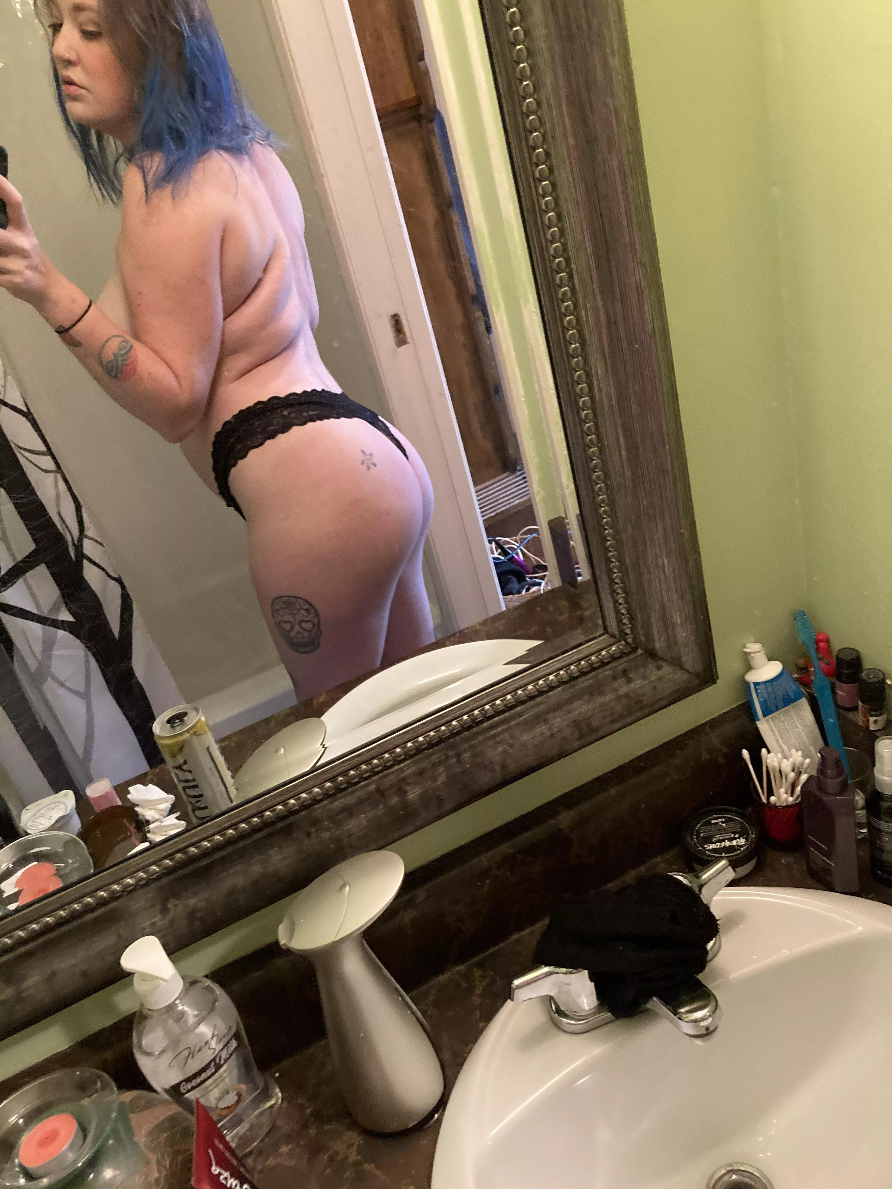 Hope you like ass posted by VioletFonce