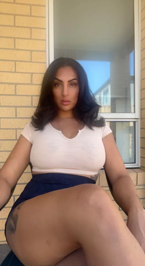 Hope your day is better now that you’ve seen me 💋 by Taste_of_sarah