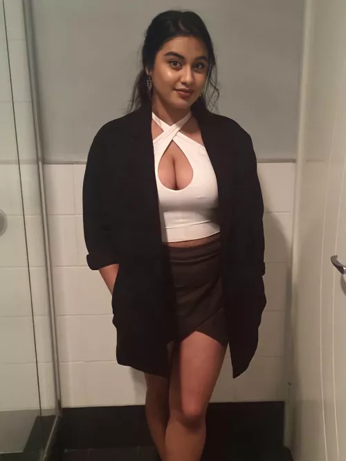 Hope you’re enjoying your weekend! 🥳 by smeshnanda