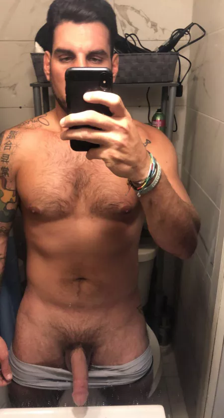 Hopefully nobody noticed at the tailgate [35] by AjFresh248