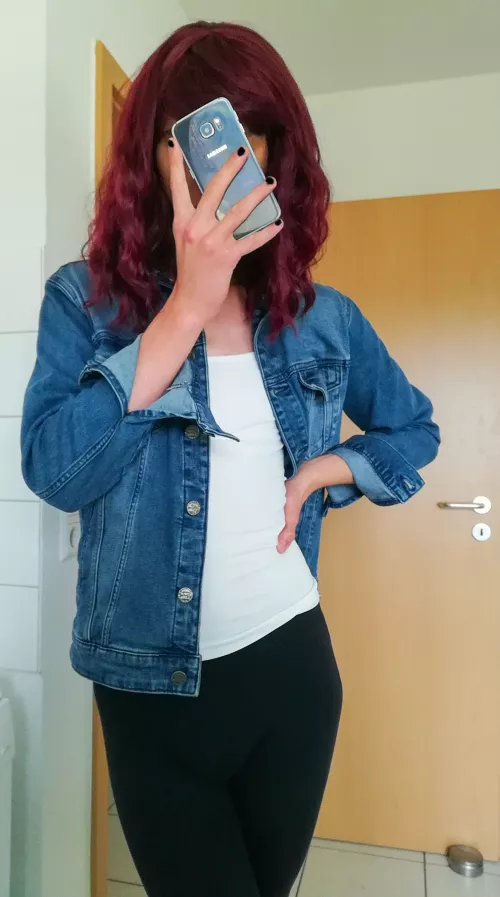 Hopefully this Post will show up to you guys this time👉👈 by MiIa_Cutie