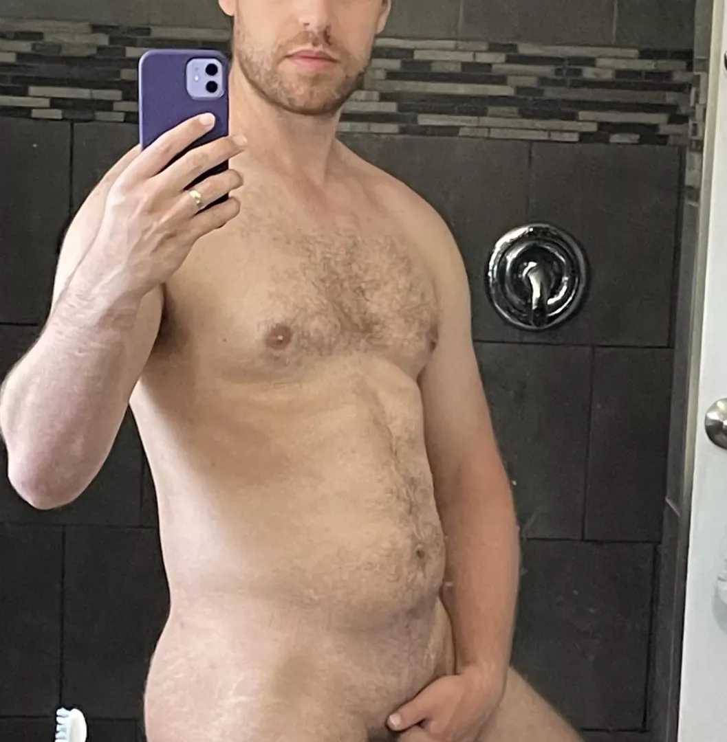 Hopefully this shows enough forearm, thought it looked pretty good with the wedding ring 😉 posted by EgyptianScientist