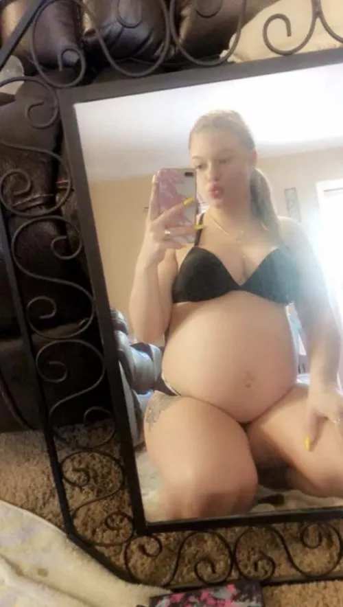 Horny as fuck and always down to make custom videos (my Snap is @clairedurn) by kristindirstin