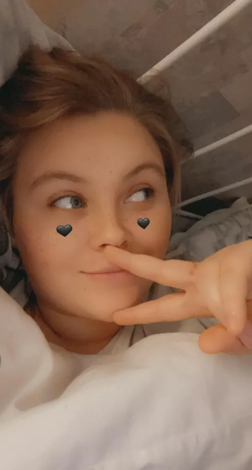 Horny as hell this morning x (F21) by EeveeGracex