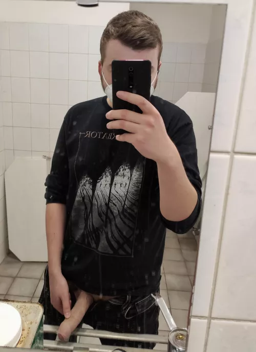 Horny at work again. Need someone to take care of it. Any volunteers? by ChallengeMe7