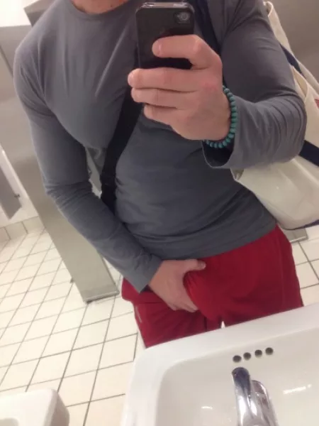 Horny in the public toilets by menareamazing