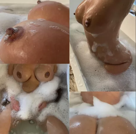 Horny, ready, and waiting for you! by WifeLovesCumFacials