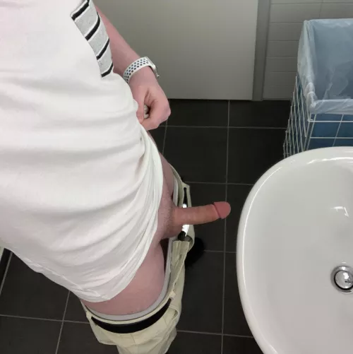 Horny@Work. The door is unlocked... by ryu_xxx