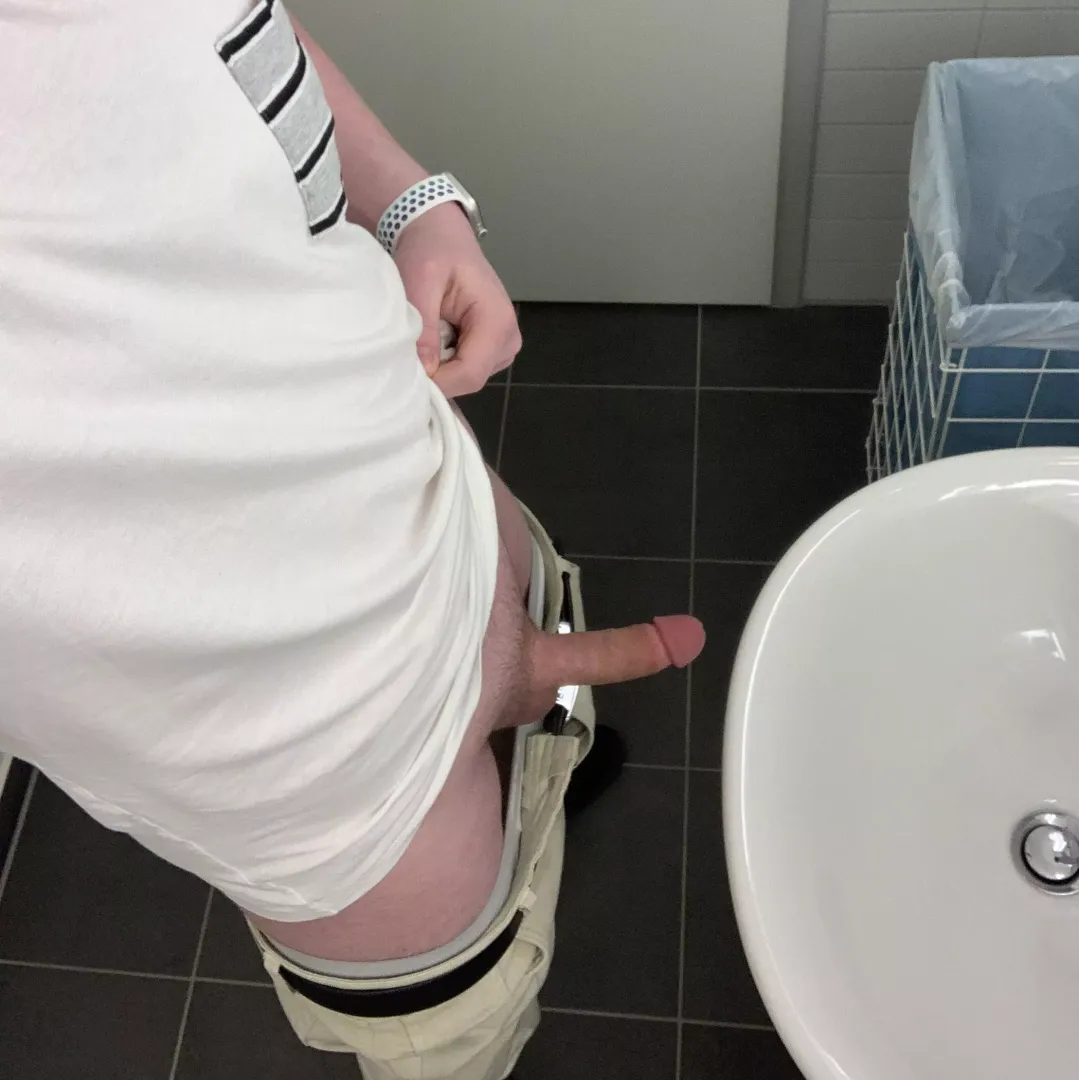 Horny@Work. The door is unlocked... posted by ryu_xxx