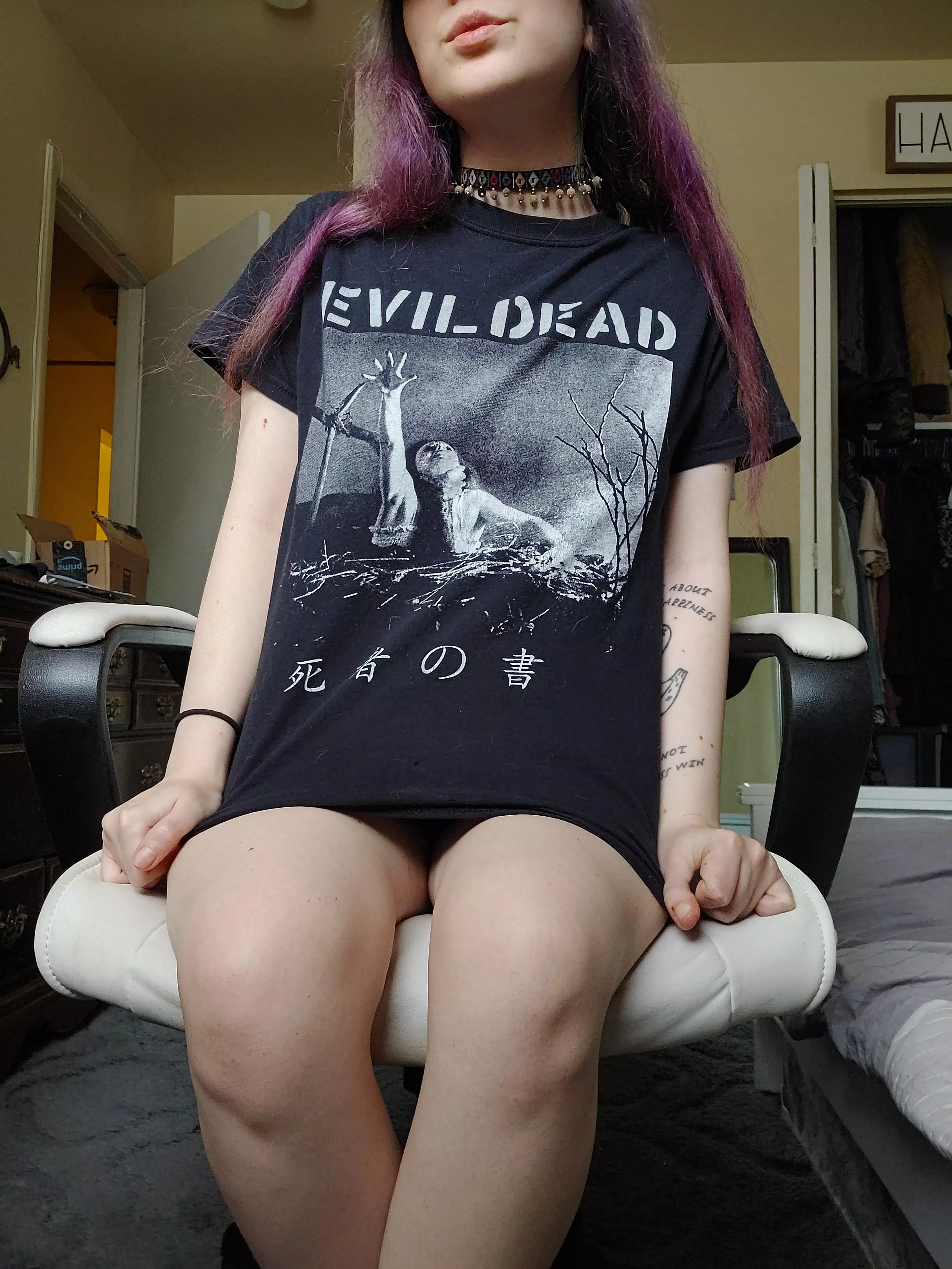 horror movies and chill? posted by LilRedVelvettt