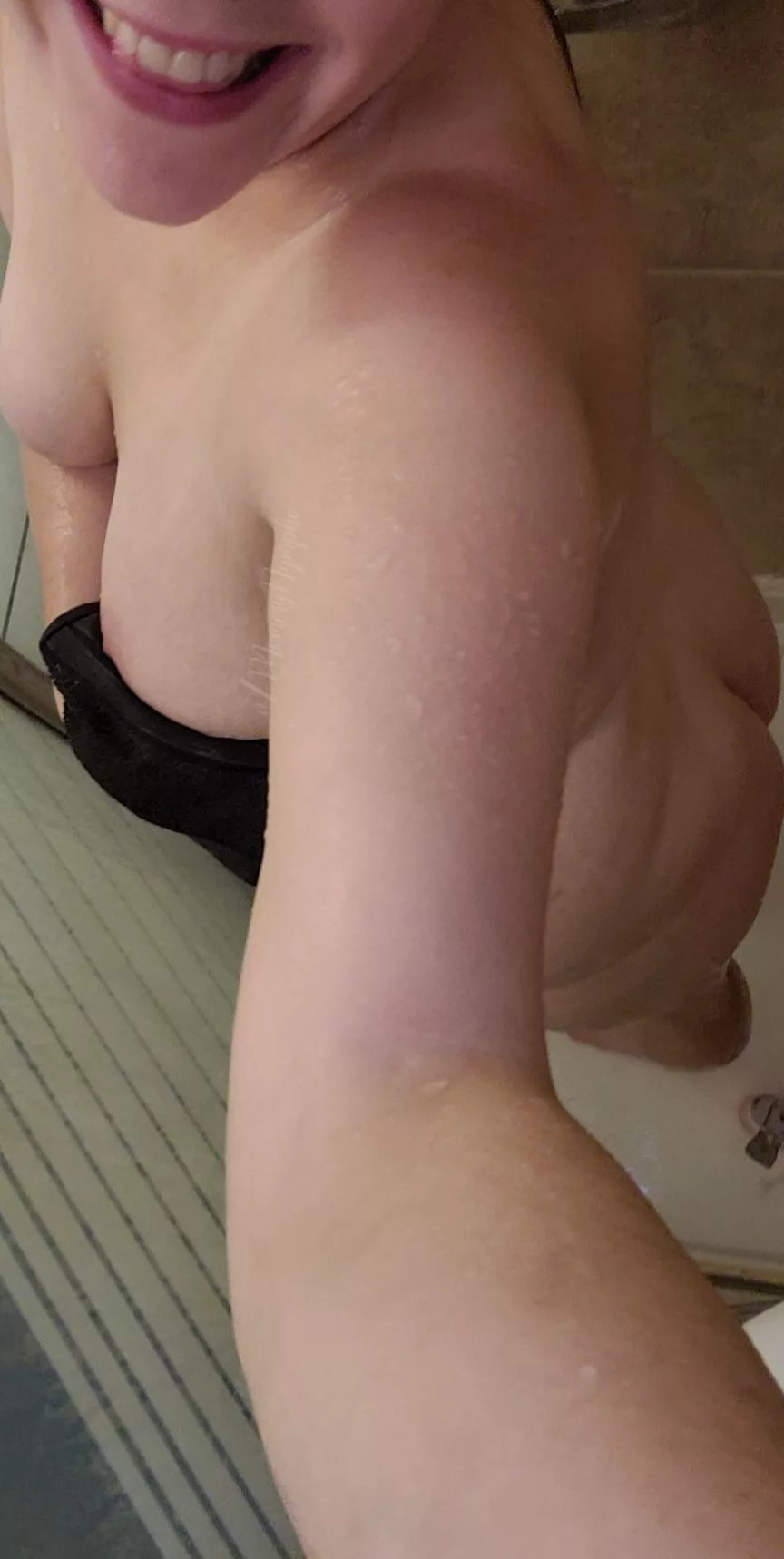 Hot and steamy, just how I like it. ;) [31F] posted by MommyNympho