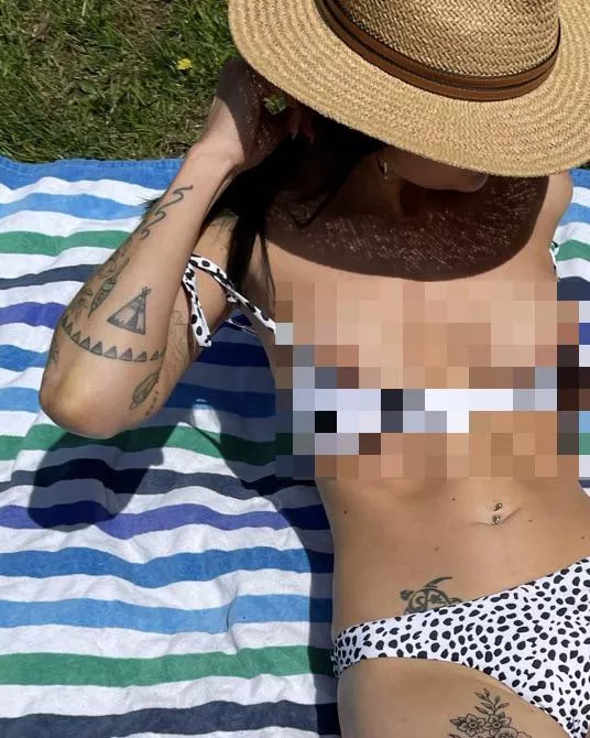 Hot & bothered... Who wants to see the uncensored? ;) posted by [deleted]