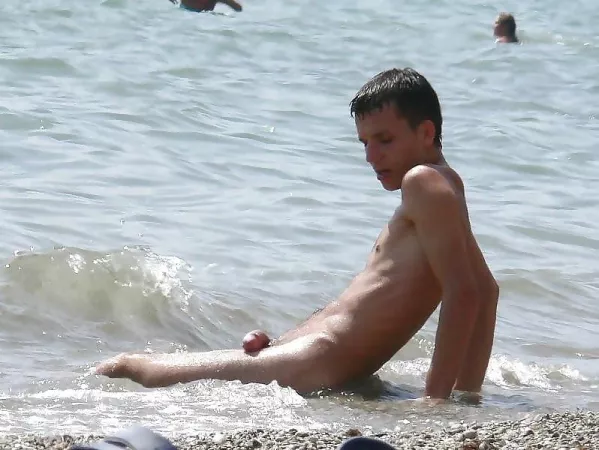 Hot🔥 by barbanco07