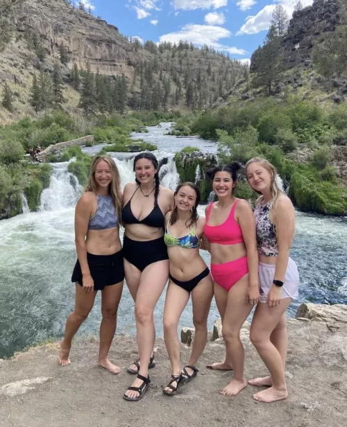 Hot friends by magicmike6998