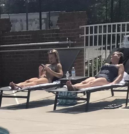 Hot Mom & Daughter at my Hotel Pool Today. I’d love to give them both my huge dick by sbcapp