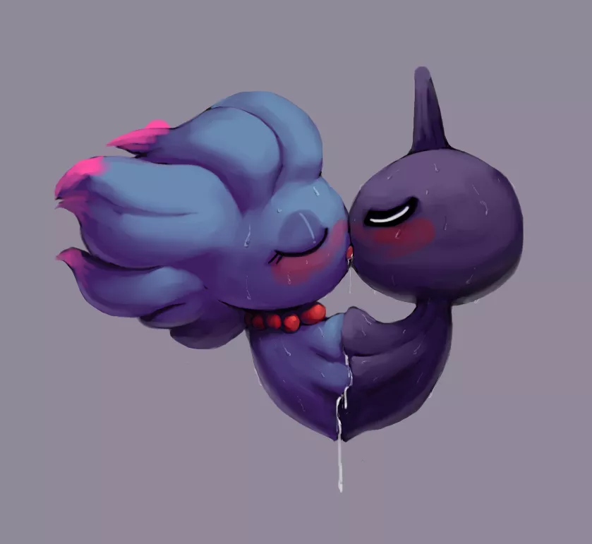 hot sloppy ghost kissing [M]? [F]? posted by beafeet