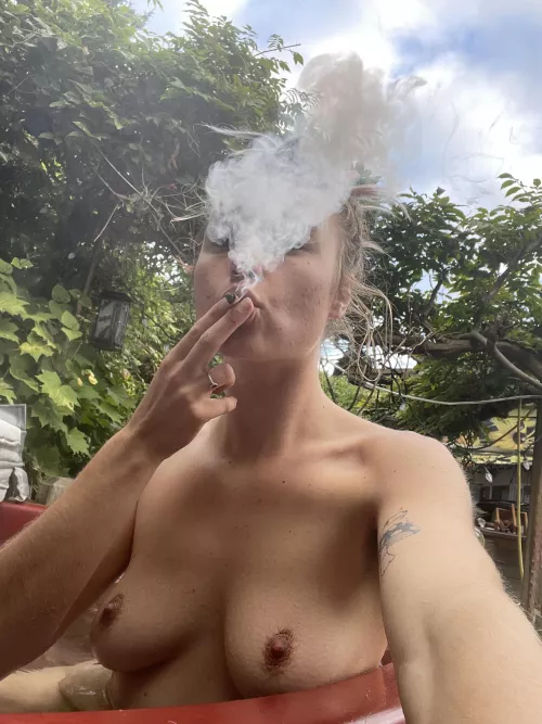 Hot tub hoots 😍 by Whiskeybaby22