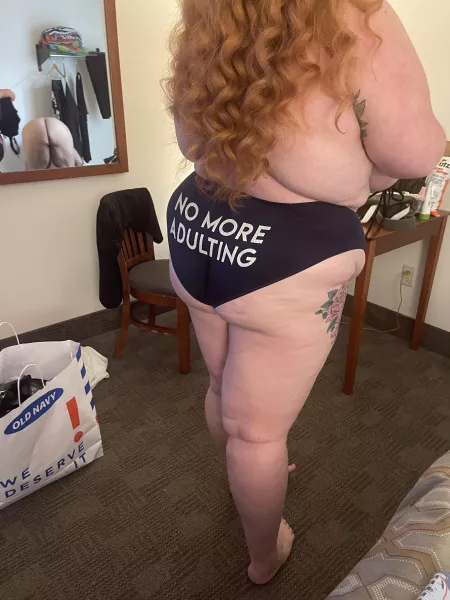 Hotel fun by peechy_babie