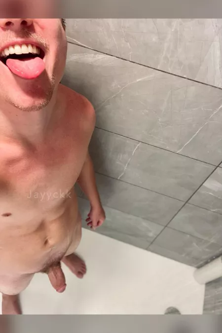 Hotel lighting is always the best by Jayyckk