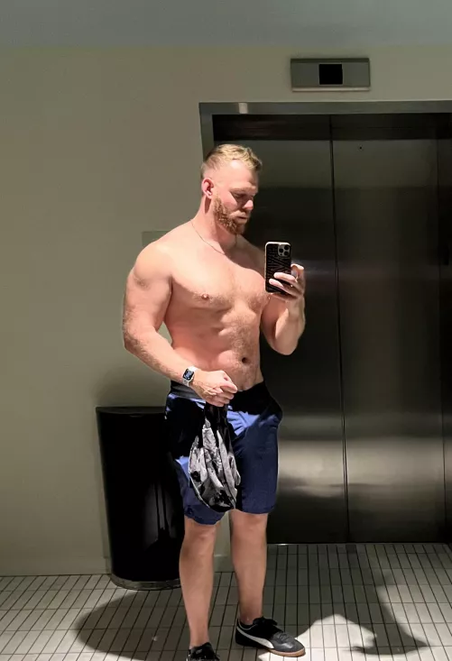 Hotel lighting 👌🏼 by cornfed405