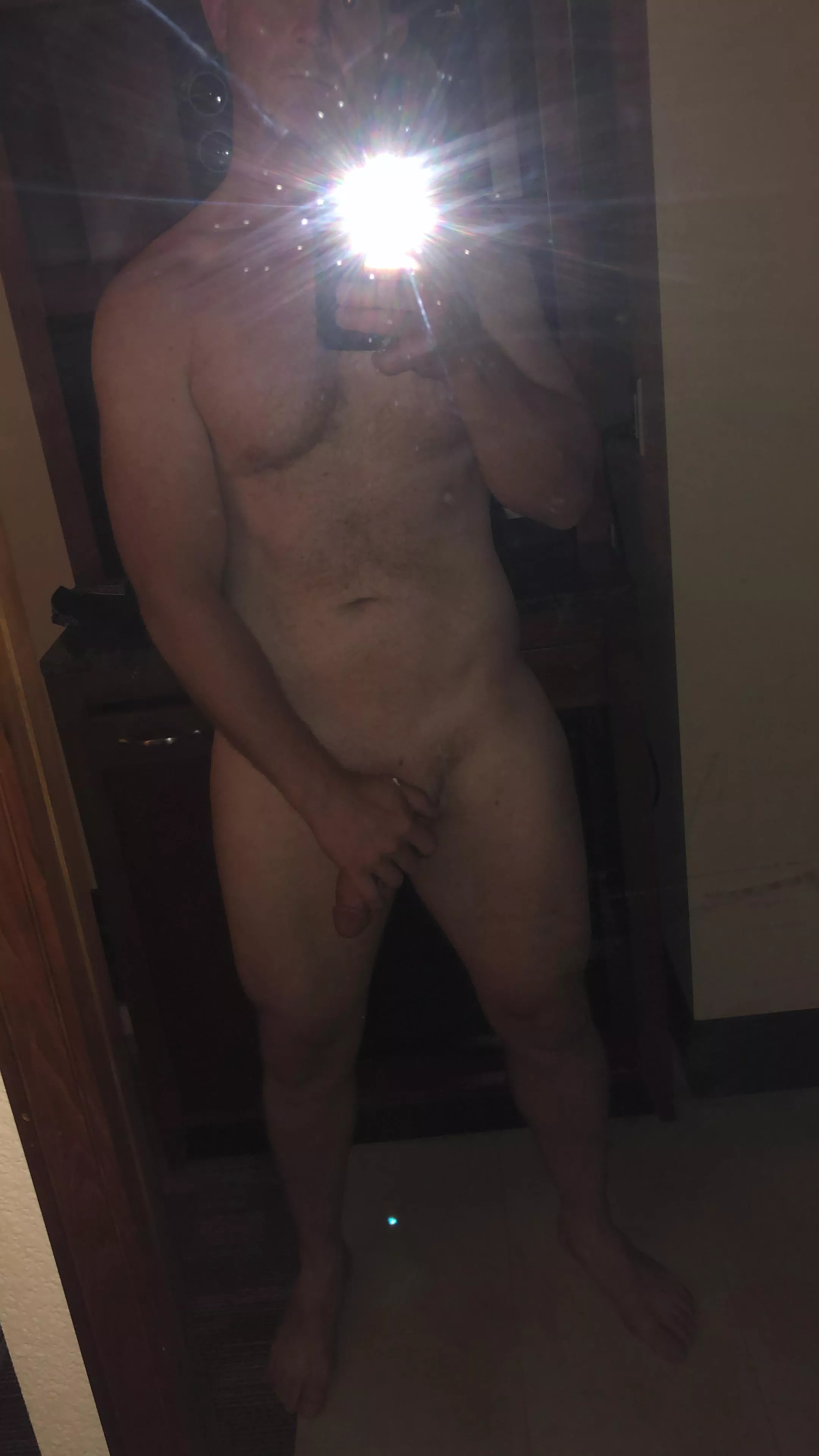 hotel nights are boring so..,, posted by Elithomas7