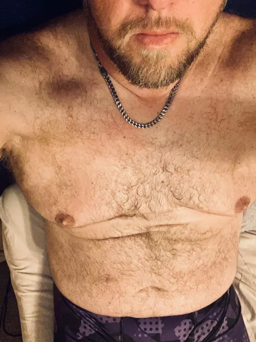 Hotel rooms get boring-could use some female company by tweoxraks