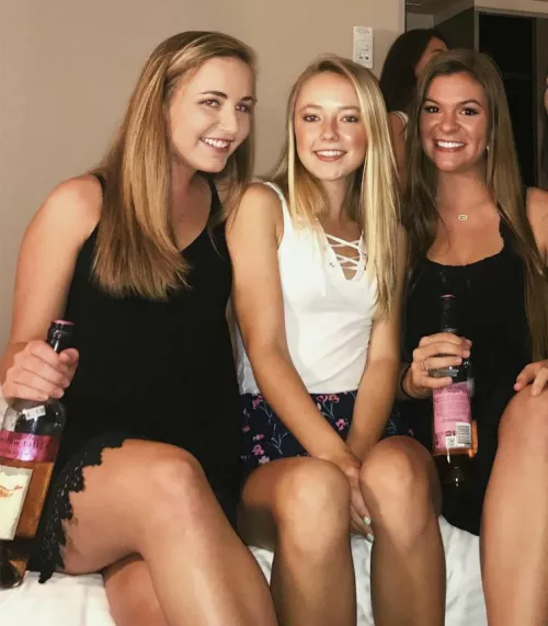 Hotties by ErenJaeger123