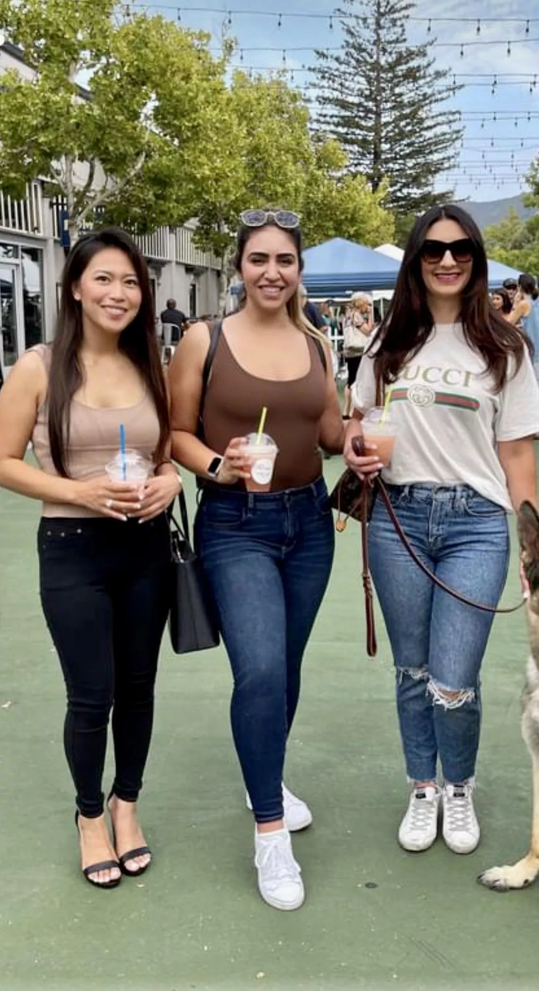 Hotties posted by usr0101