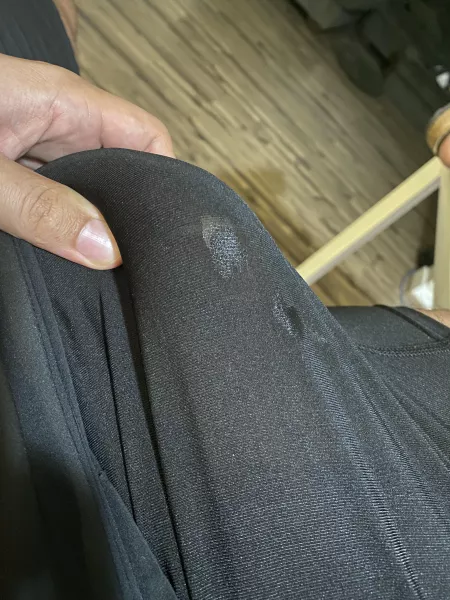 Hotwife got me leaking. by cjhway