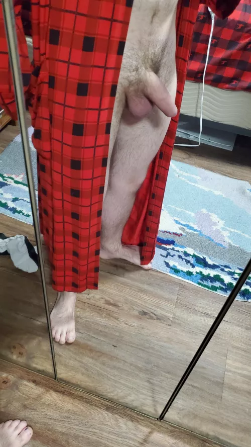 House-coat slipped open... by basicalybored