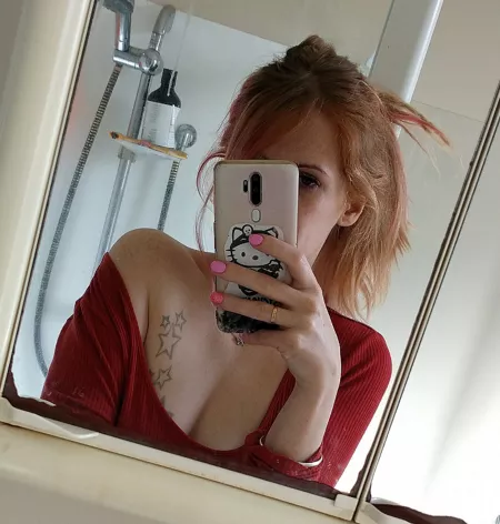 How about a redhead ? by jesswestcoast