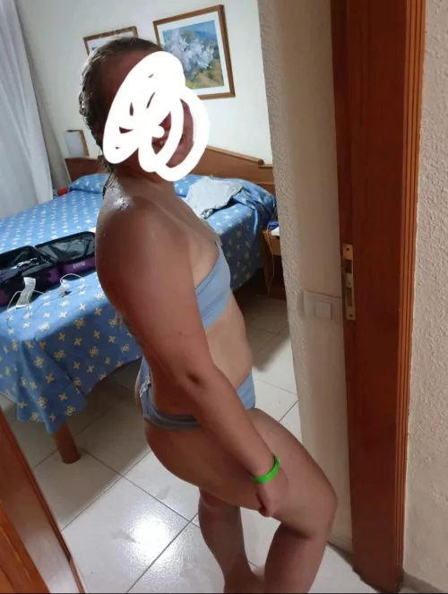 How big should she get her tits done? by mistersir98