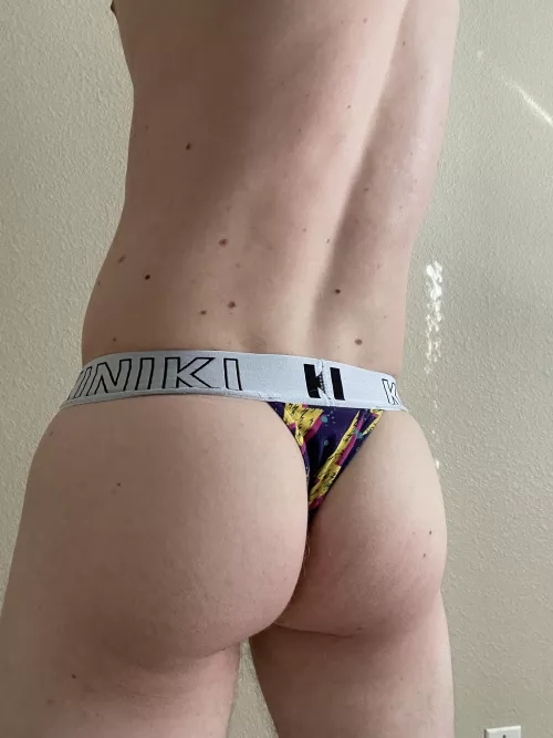 How do I look? by foxtrot_romeo_papa