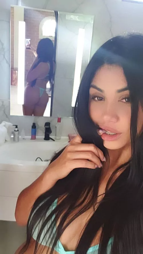 🥵💦How do I look? by novanetdhg